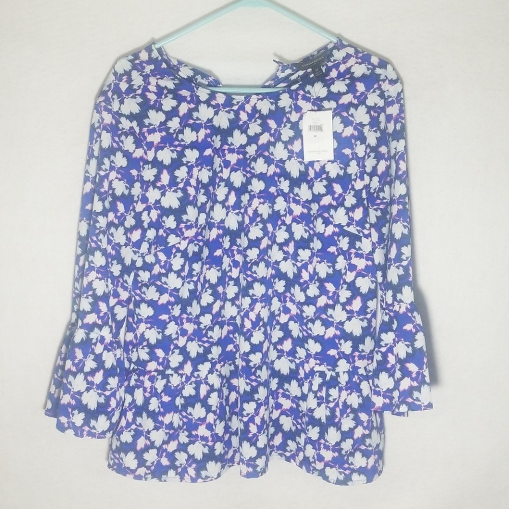 NEW Banana Republic Flower Themed Blue Blouse M